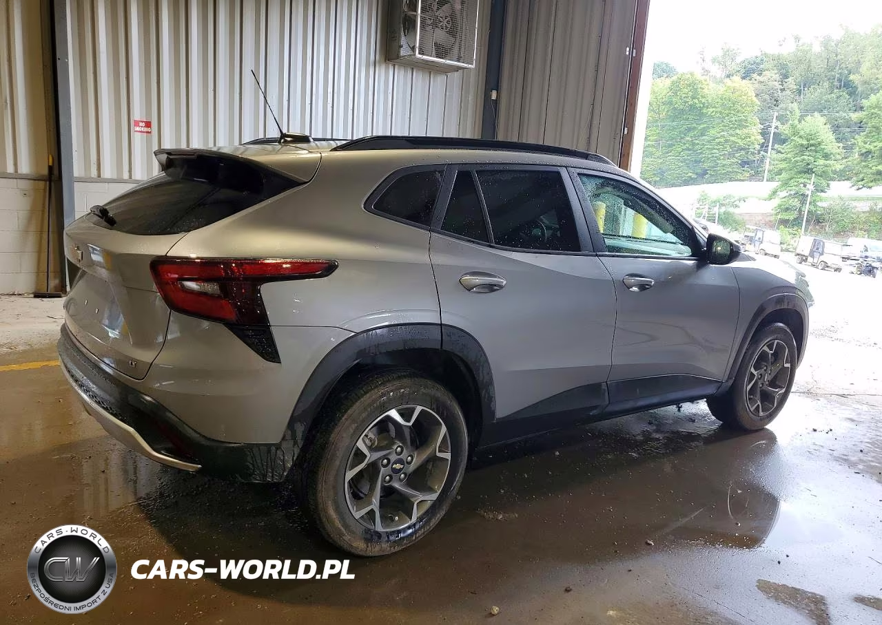 2025 Chevrolet Trax 1Lt VIN:KL77LHEP7SC292996 - 3