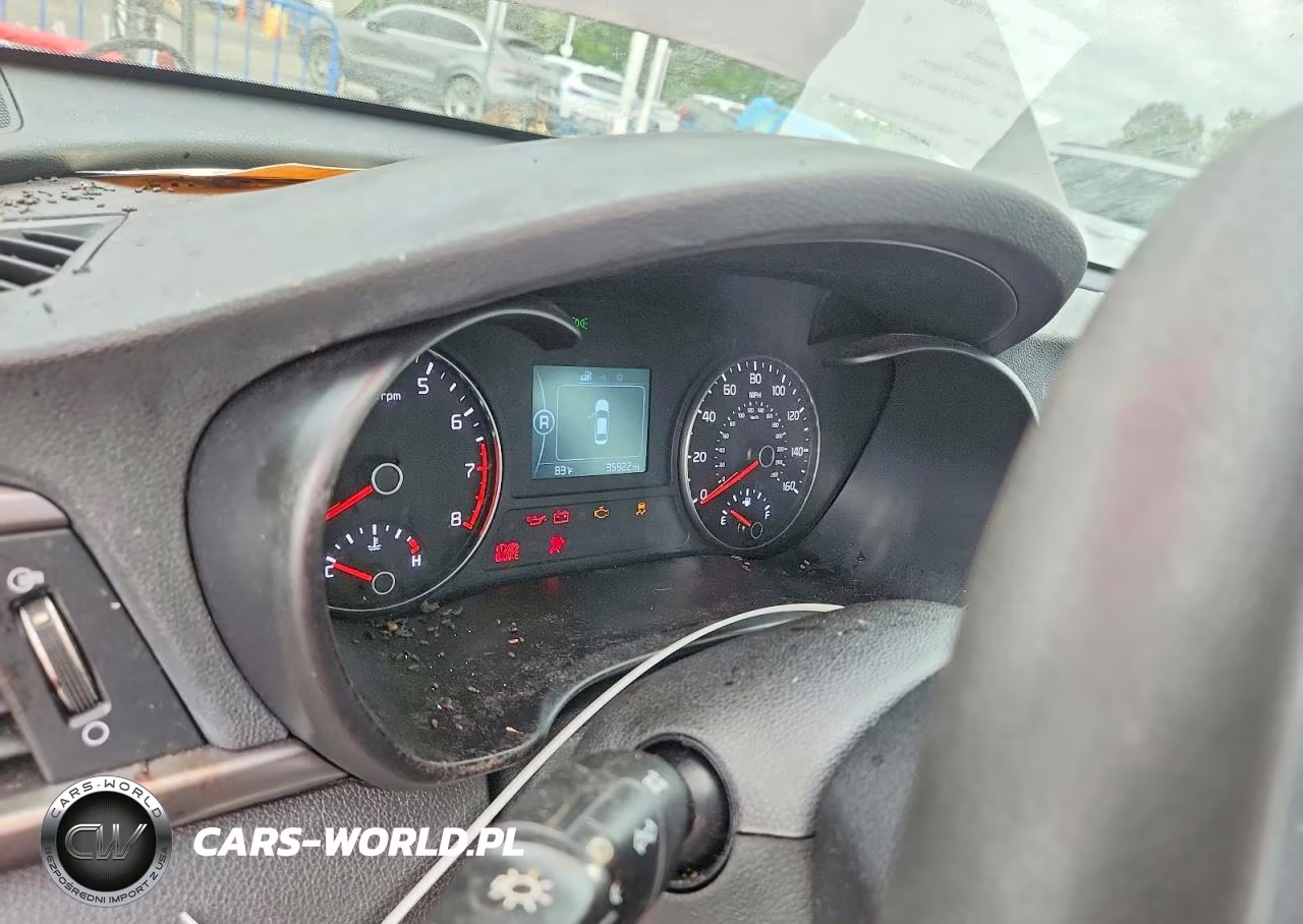 2017 Kia Optima Lx VIN:5XXGT4L35HG139960 - 9