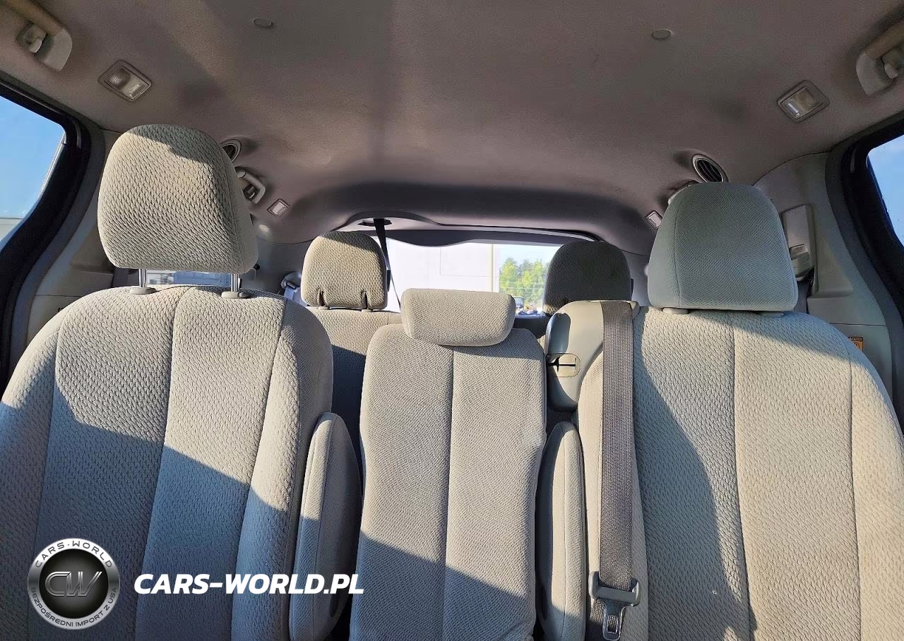 2011 Toyota Sienna Le VIN:5TDKK3DC2BS148076 - 10