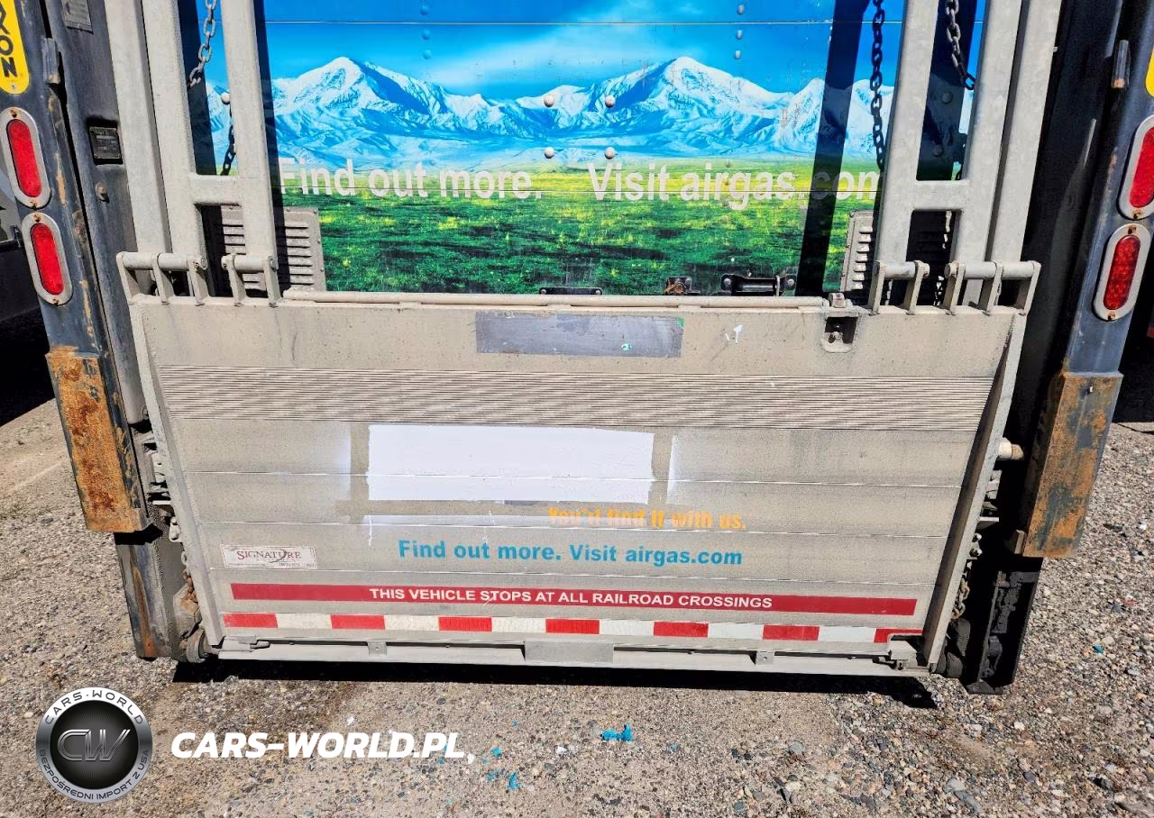 2015 Freightliner Business Class M2 Box Truck VIN:1FVHCYCY7FHGS1313 - 11