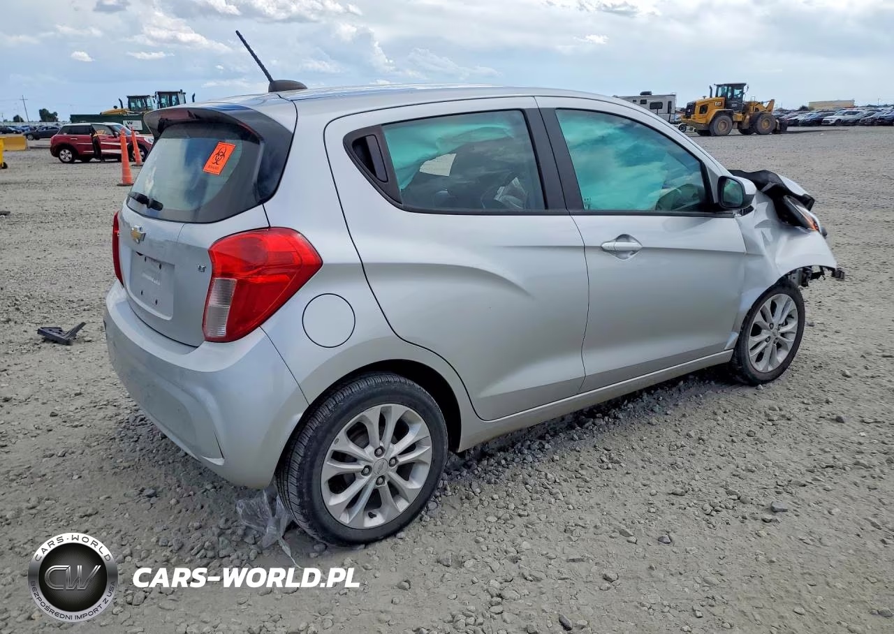 2021 Chevrolet Spark 1Lt VIN:KL8CD6SA6MC720801 - 3