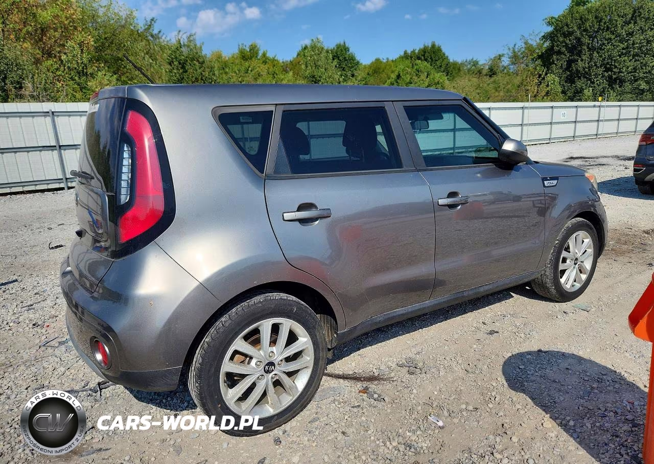 2018 Kia Soul + VIN:KNDJP3A55J7517993 - 3