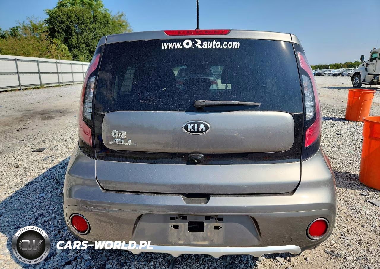 2018 Kia Soul + VIN:KNDJP3A55J7517993 - 6