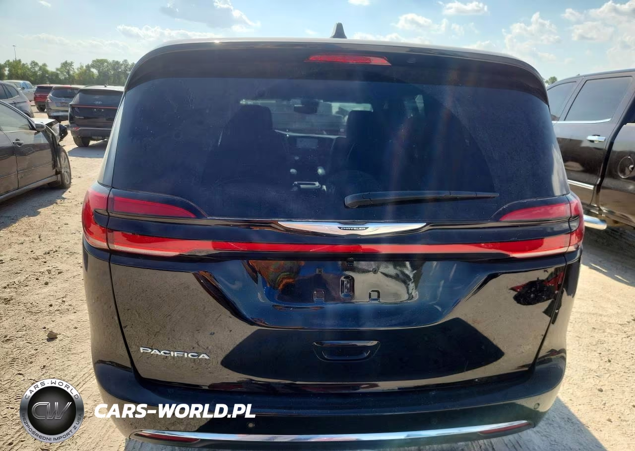 2026 Chrysler Pacifica Select VIN:2C4RC1BG3TR239597 - 6