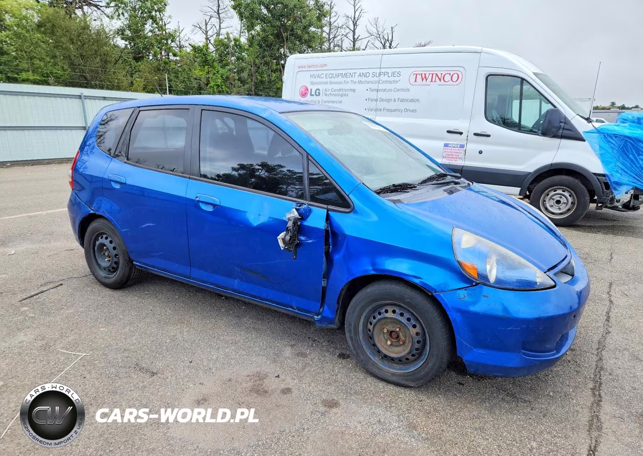 2007 Honda Fit VIN:JHMGD38457S044861 - 4