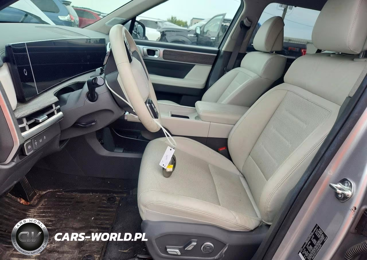 2025 Hyundai Santa Fe Limited VIN:5NMP3DG12SH024699 - 7