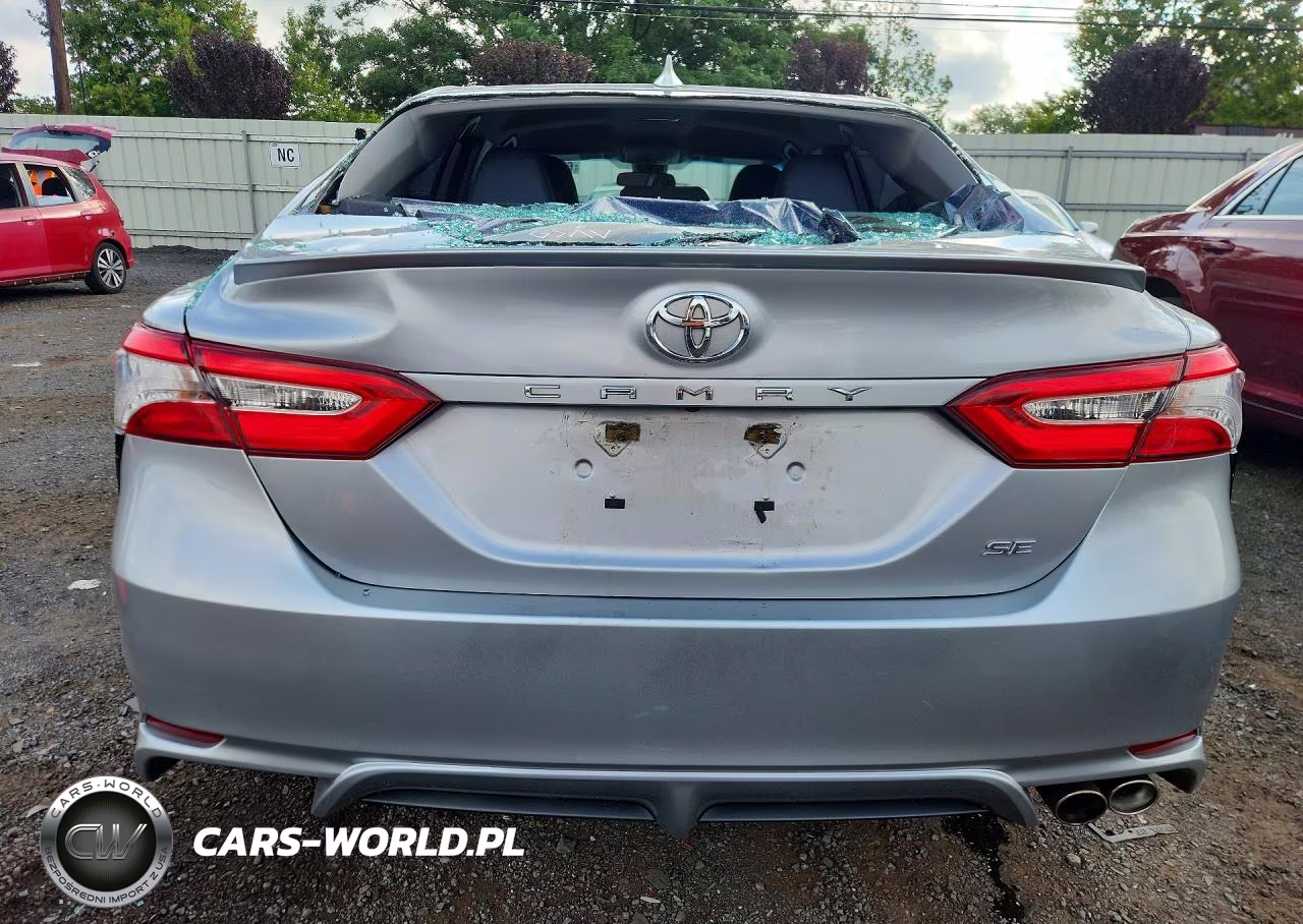 2020 Toyota Camry Se VIN:4T1G11AK7LU910822 - 6