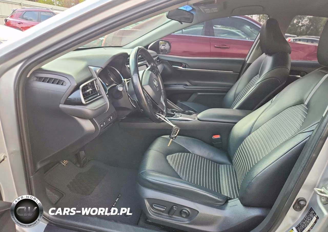 2020 Toyota Camry Se VIN:4T1G11AK7LU910822 - 7