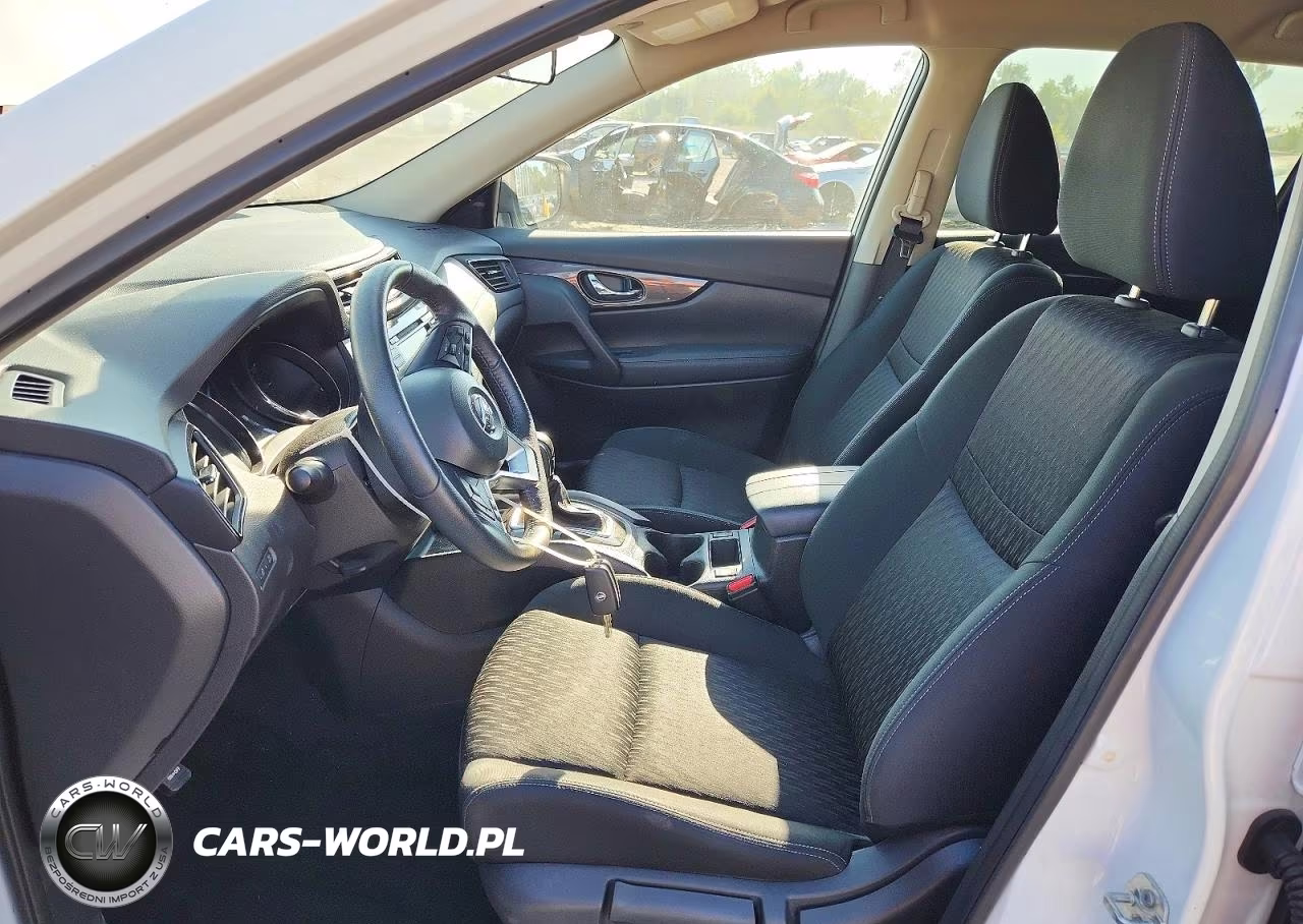 2019 Nissan Rogue S VIN:KNMAT2MV3KP558271 - 7