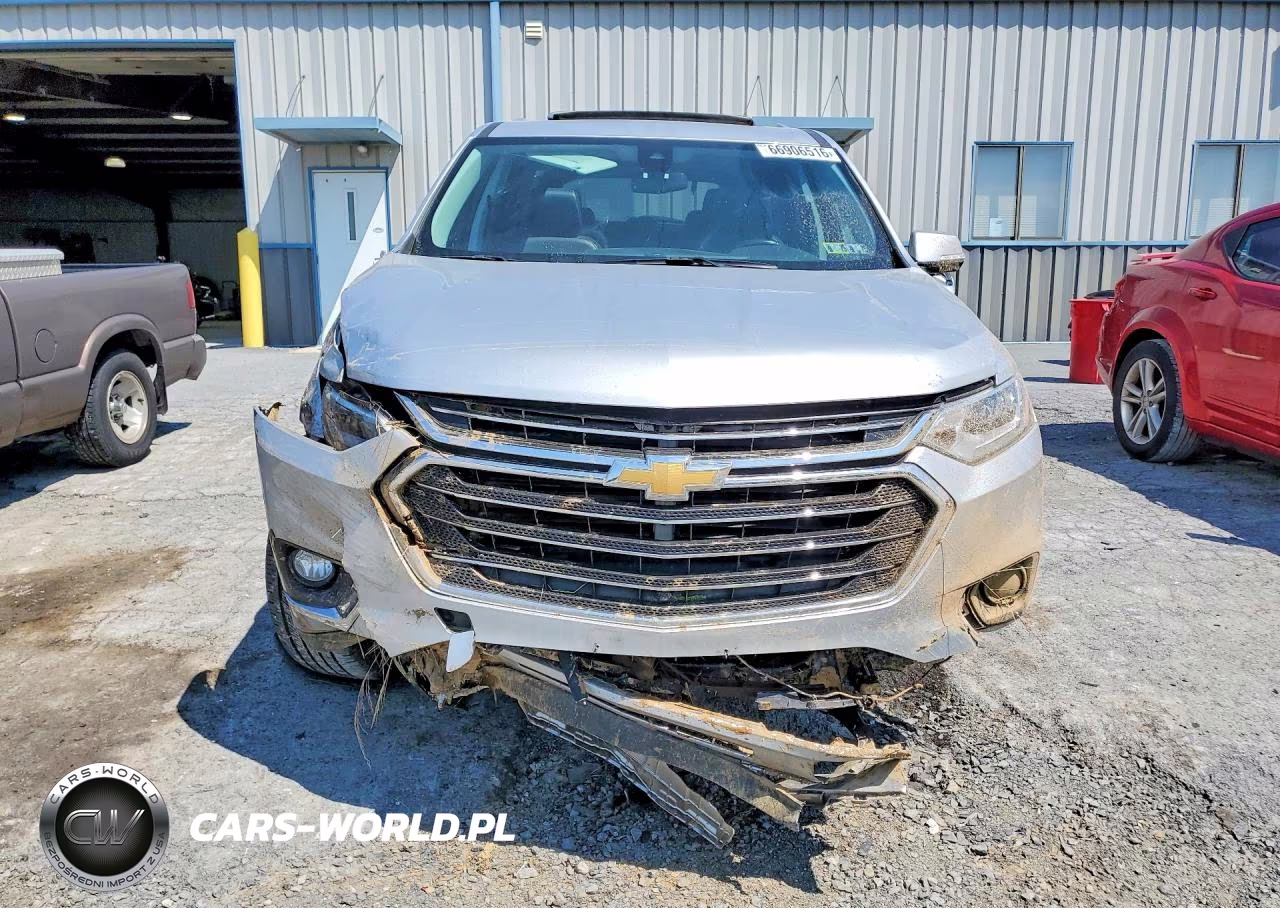 2018 Chevrolet Traverse Premier VIN:1GNEVJKW3JJ227541 - 5