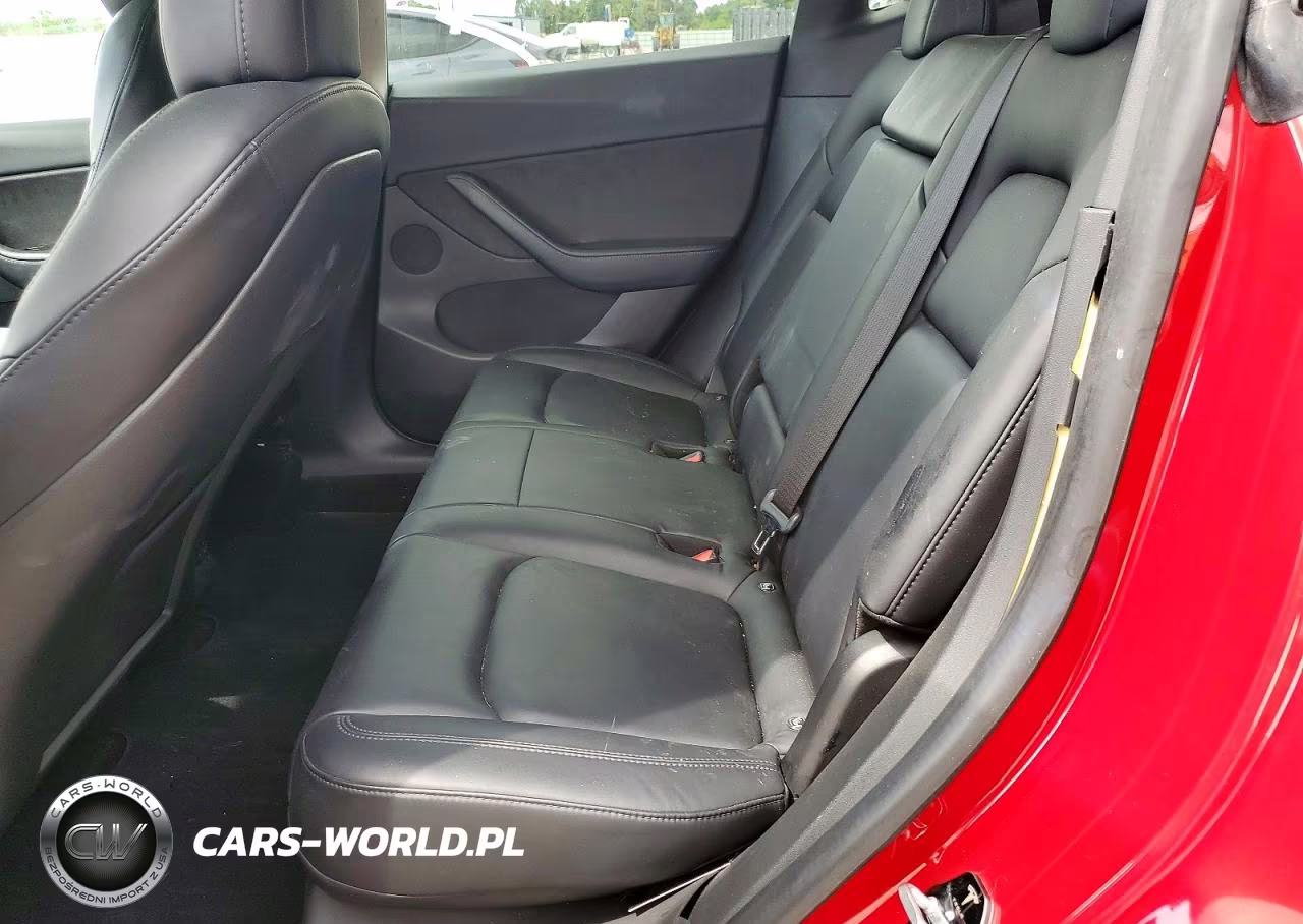 2021 Tesla Model Y VIN:5YJYGDEE9MF117383 - 11