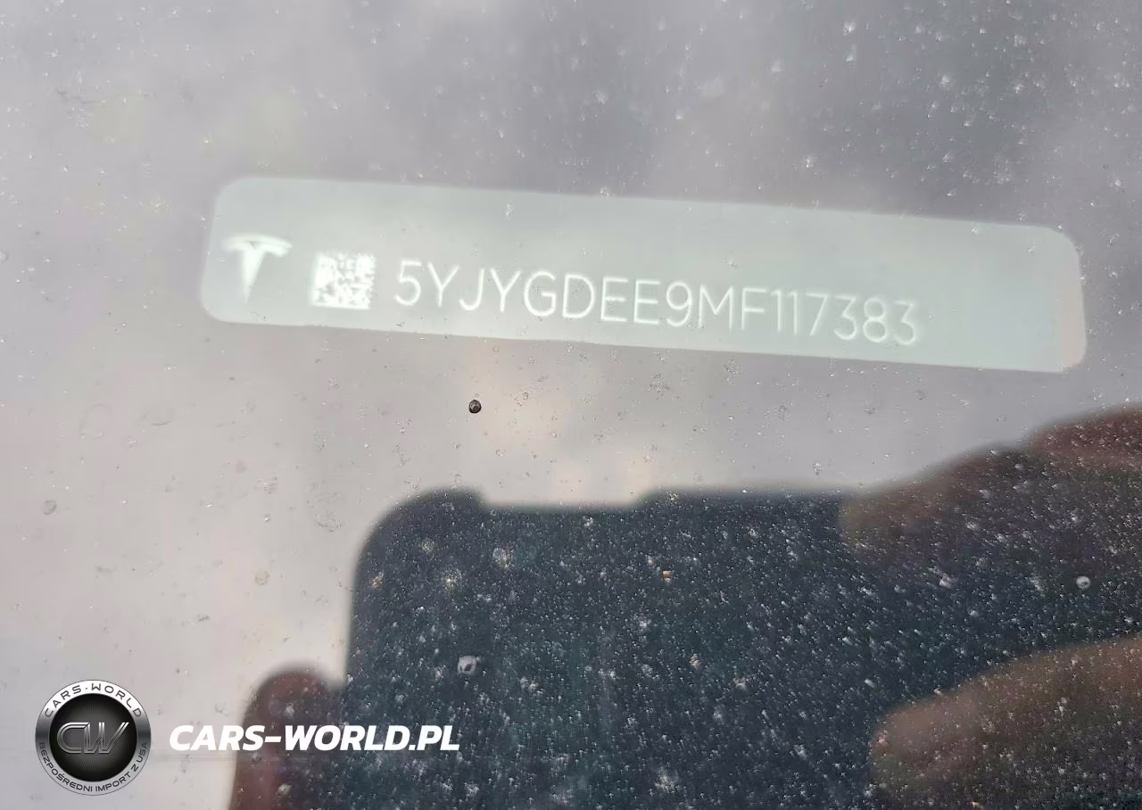 2021 Tesla Model Y VIN:5YJYGDEE9MF117383 - 13