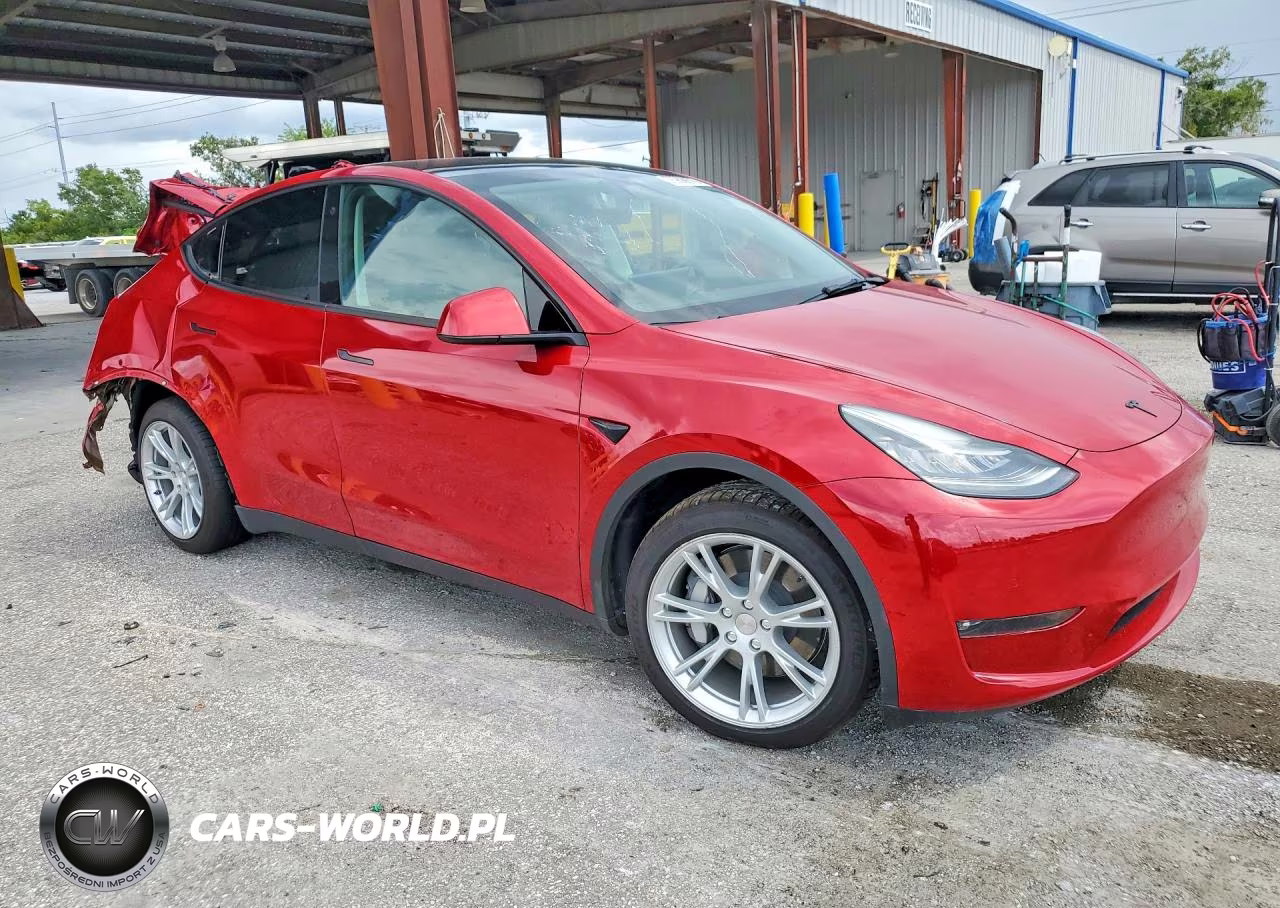 2021 Tesla Model Y VIN:5YJYGDEE9MF117383 - 4
