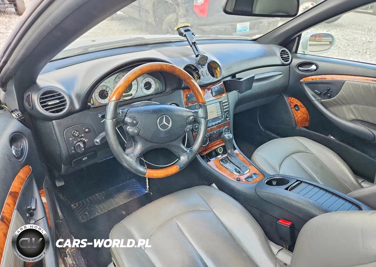 2008 Mercedes-Benz Clk 350 VIN:WDBTK56F08F250667 - 8