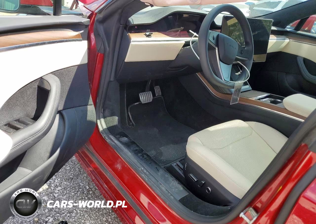 2023 Tesla Model S VIN:5YJSA1E52PF528859 - 8