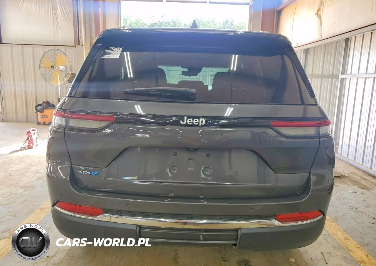 2024 Jeep Grand Cherokee Limited 4Xe VIN:1C4RJYB63RC132346 - 6