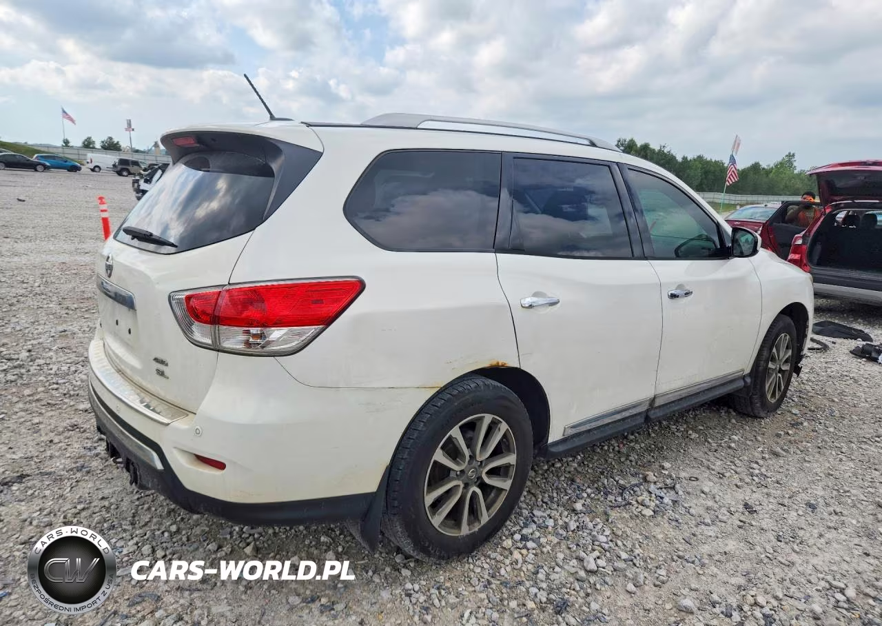 2014 Nissan Pathfinder S VIN:5N1AR2MM7EC631610 - 3