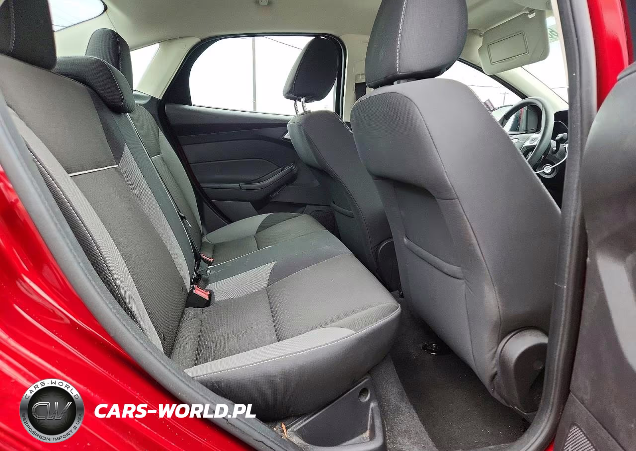 2013 Ford Focus Se VIN:1FADP3F22DL186142 - 10