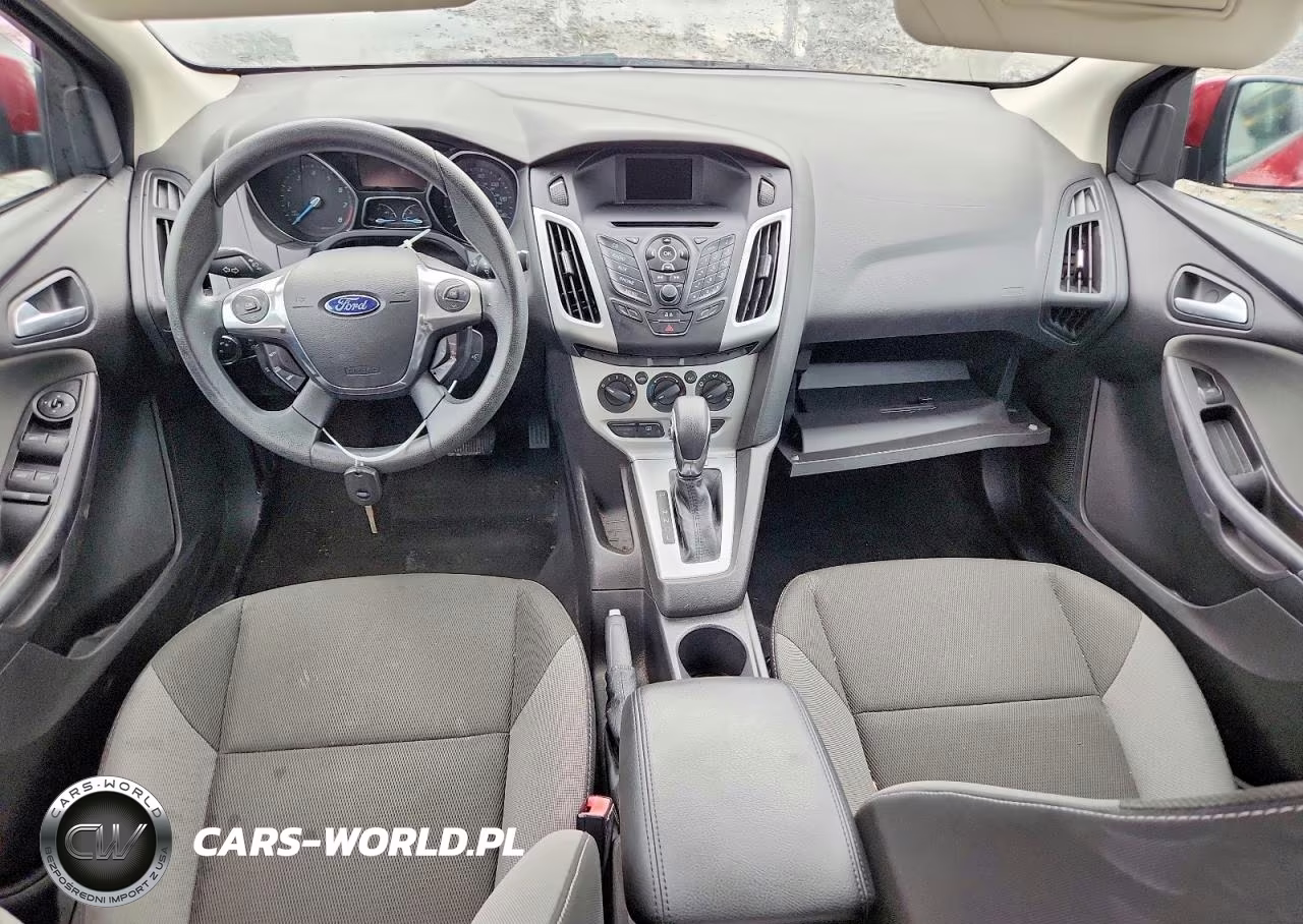 2013 Ford Focus Se VIN:1FADP3F22DL186142 - 8