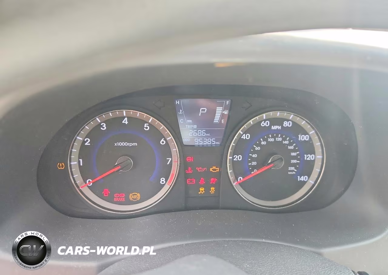 2014 Hyundai Accent Gls VIN:KMHCU4AE4EU603161 - 9