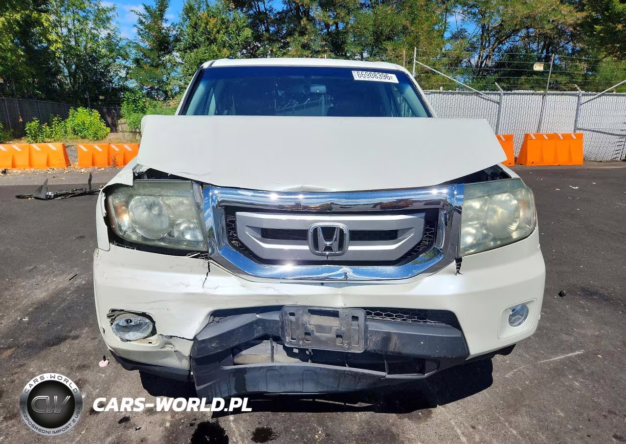 2011 Honda Pilot Touring VIN:5FNYF4H98BB084603 - 5