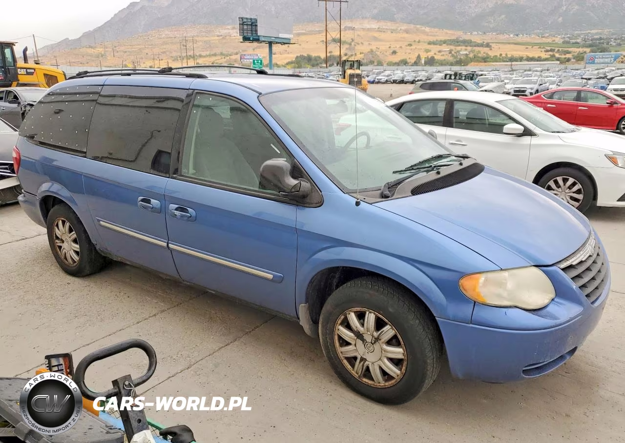 2007 Chrysler Town & Country Touring VIN:2A4GP54L37R231514 - 4