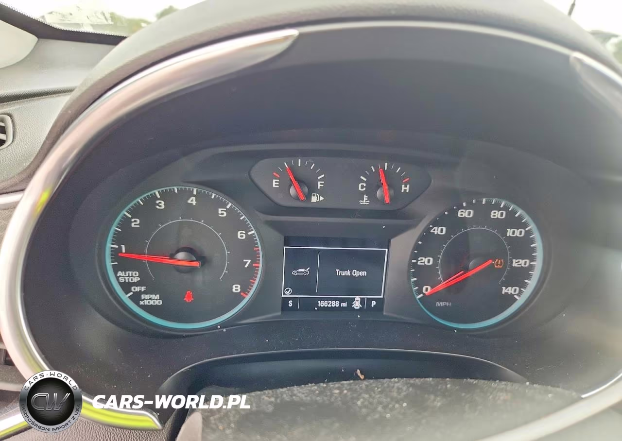 2019 Chevrolet Malibu Lt VIN:1G1ZD5ST4KF161718 - 9