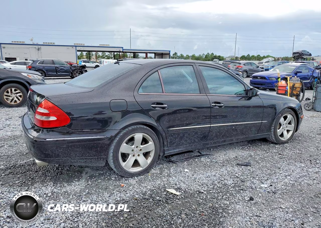 2003 Mercedes-Benz E 500 VIN:WDBUF70J33A181089 - 3