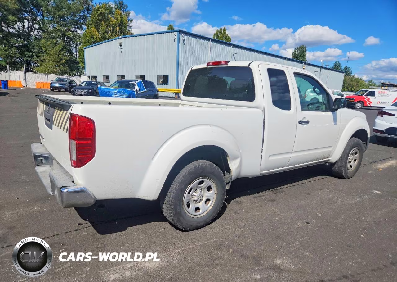 2015 Nissan Frontier S VIN:1N6BD0CT3FN710747 - 3