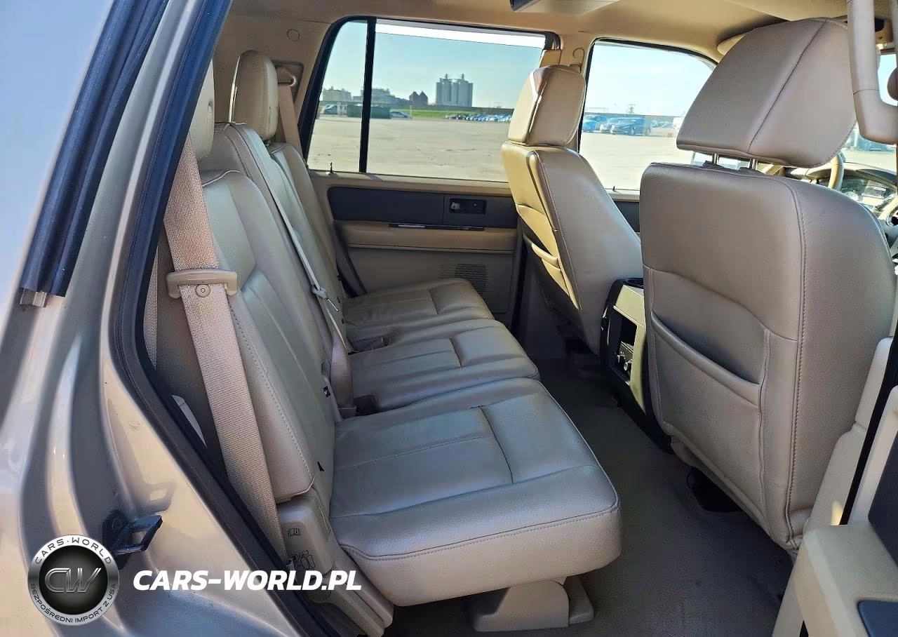 2008 Ford Expedition Xlt VIN:1FMFU15528LA12987 - 11