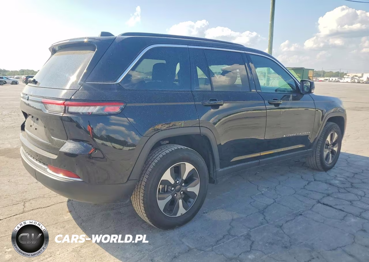 2024 Jeep Grand Cherokee Limited 4Xe VIN:1C4RJYB65RC136754 - 3