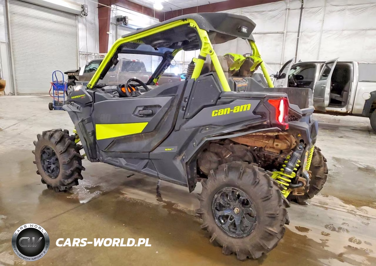 2020 Can-Am Maverick Sport Utility Vehicle VIN:3JB1WAX48LK000426 - 3
