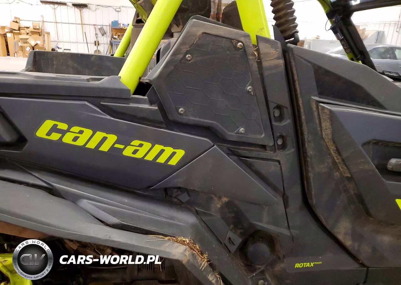2020 Can-Am Maverick Sport Utility Vehicle VIN:3JB1WAX48LK000426 - 9
