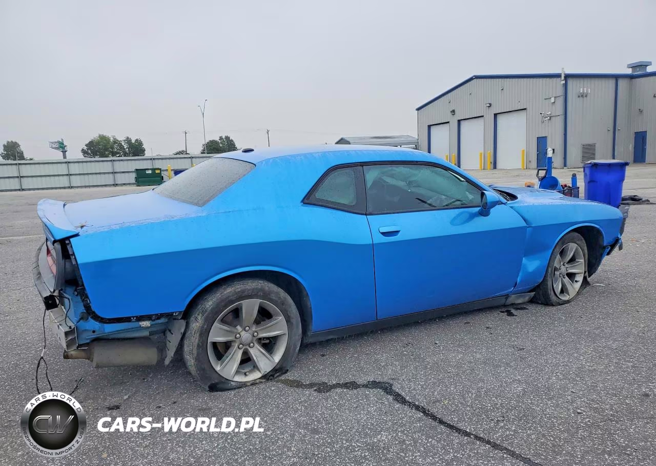 2019 Dodge Challenger Sxt VIN:2C3CDZAG8KH672375 - 3