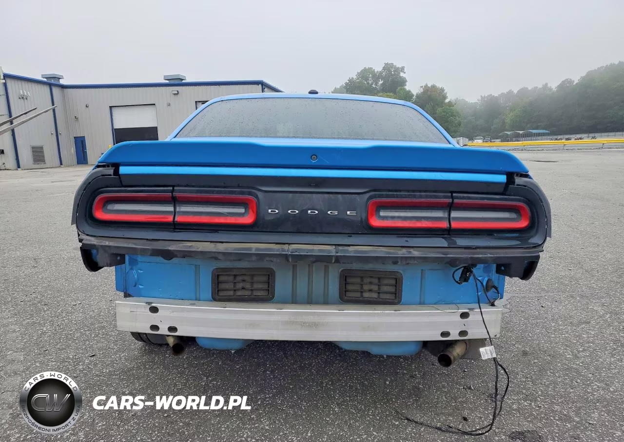 2019 Dodge Challenger Sxt VIN:2C3CDZAG8KH672375 - 6