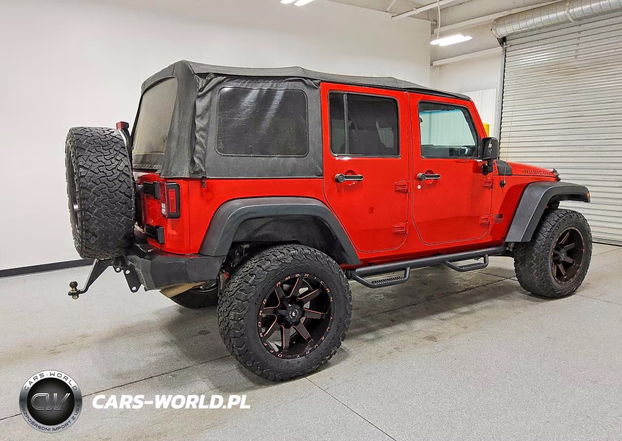 2016 Jeep Wrangler Unlimited Rubicon VIN:1C4HJWFG6GL139291 - 3