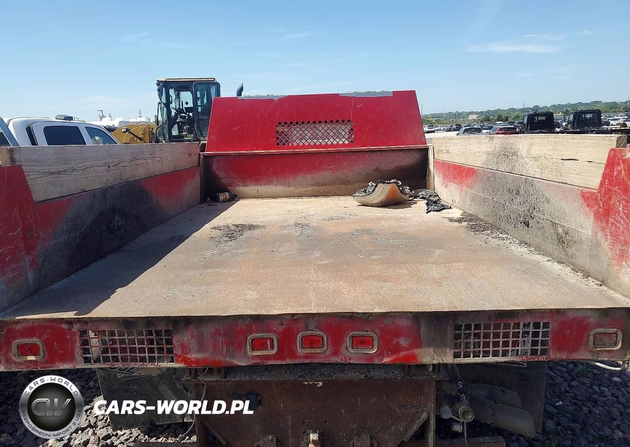 2011 Ford F550 Super Duty Dump Truck VIN:1FDUF5HT1BEB41835 - 10