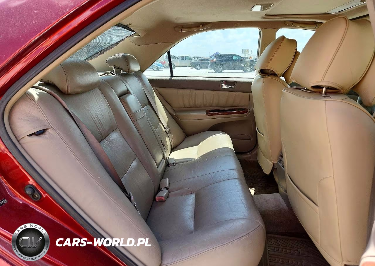 2003 Toyota Camry Xle V6 VIN:JTDBF32K430145943 - 10