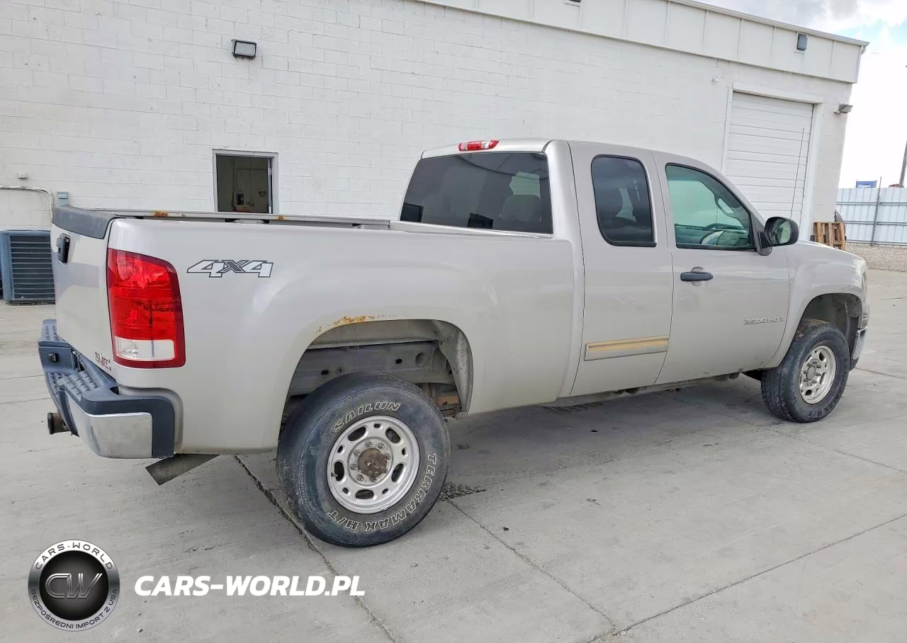 2008 GMC Sierra K2500 Heavy Duty VIN:1GTHK29K58E122235 - 3