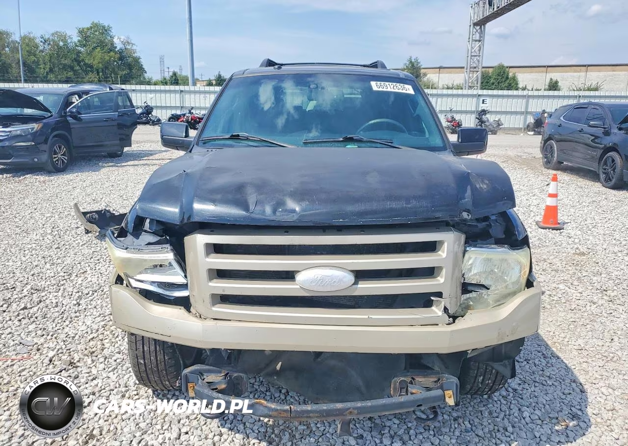 2010 Ford Expedition Eddie Bauer VIN:1FMJU1J51AEB60252 - 5