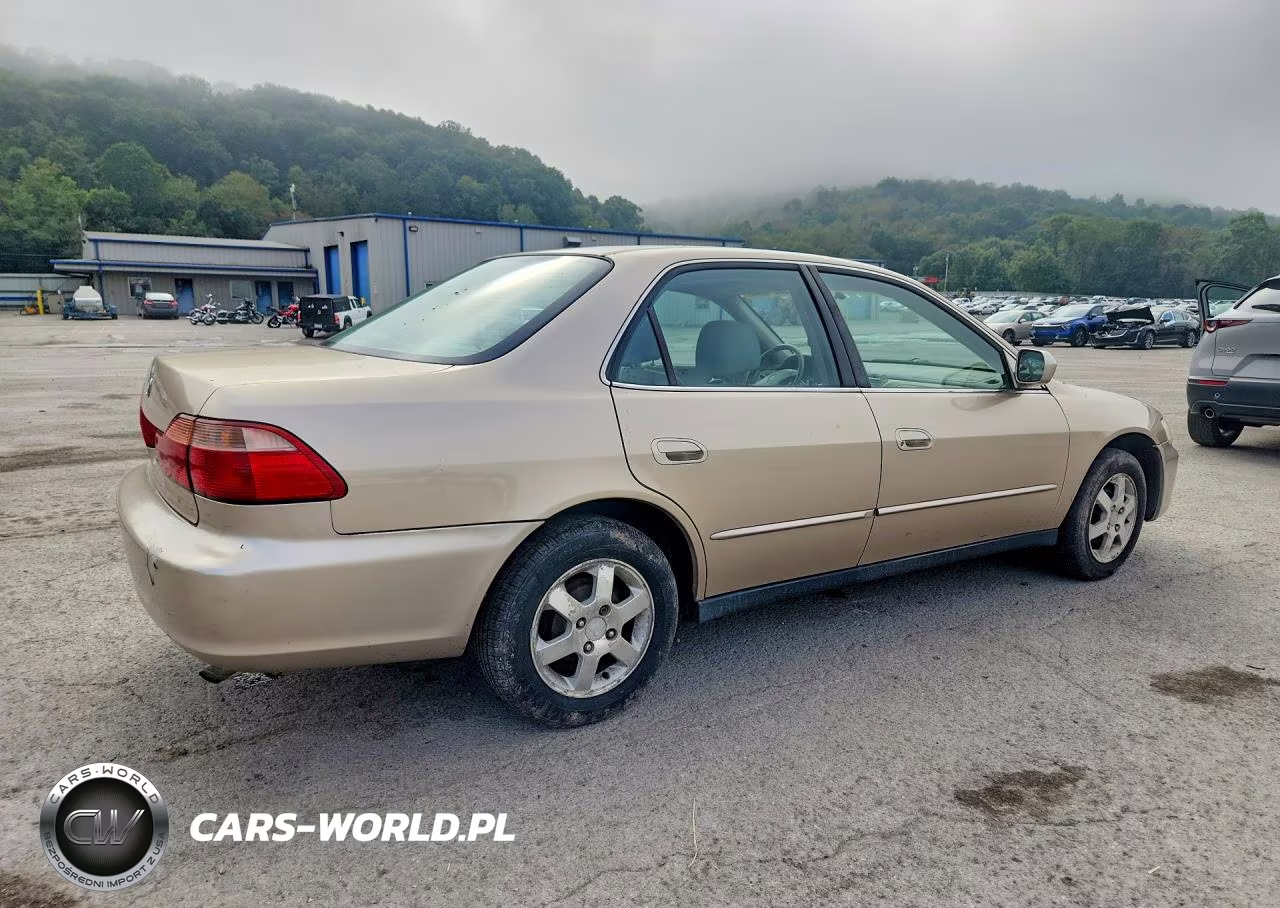 2000 Honda Accord Se VIN:1HGCG6692YA140298 - 3
