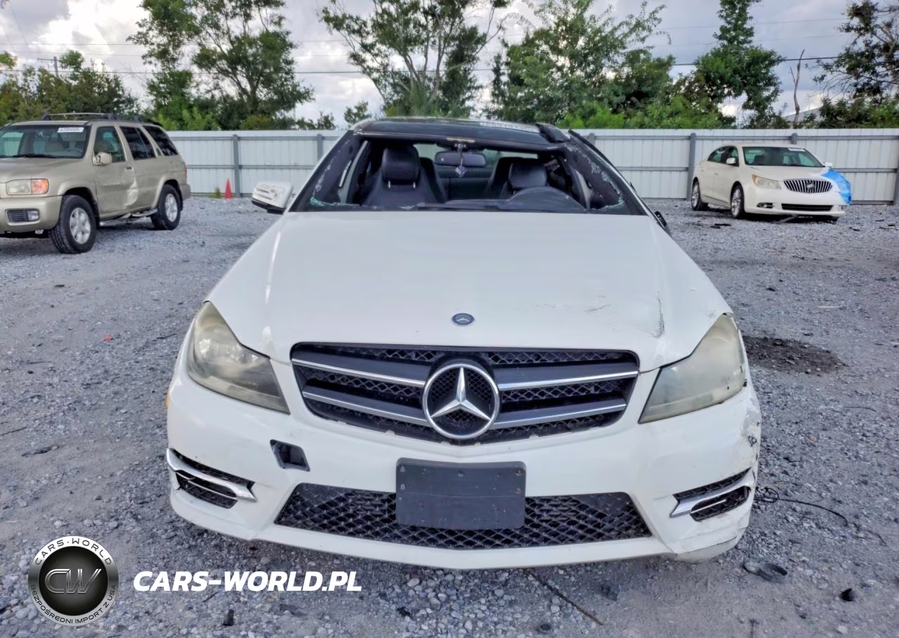 2014 Mercedes-Benz C 250 VIN:WDDGJ4HB2EG200360 - 5