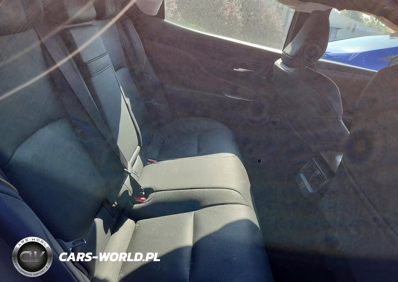 2023 Toyota Crown Limited VIN:JTDAAAAF8P3013291 - 10