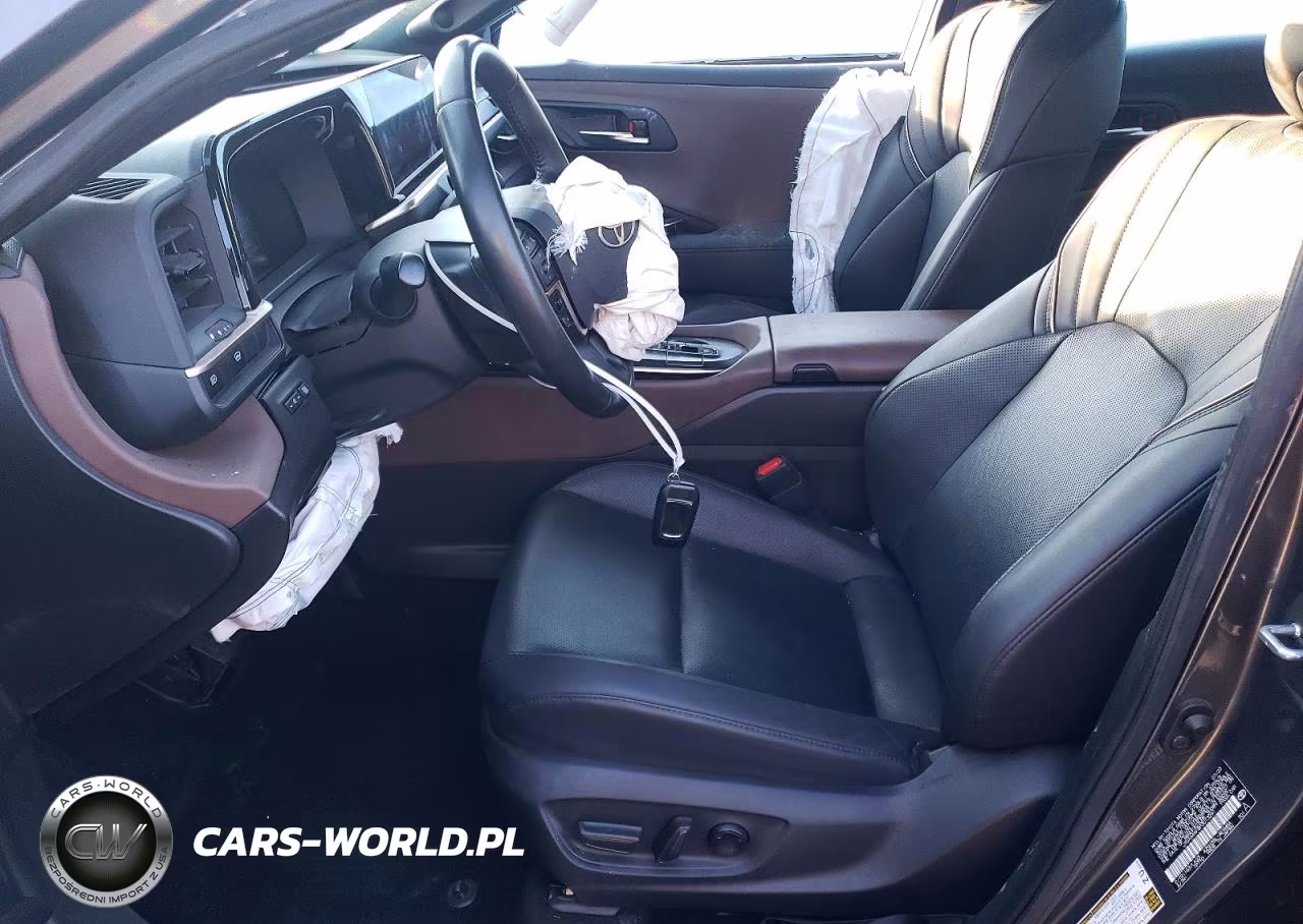 2023 Toyota Crown Limited VIN:JTDAAAAF8P3013291 - 7