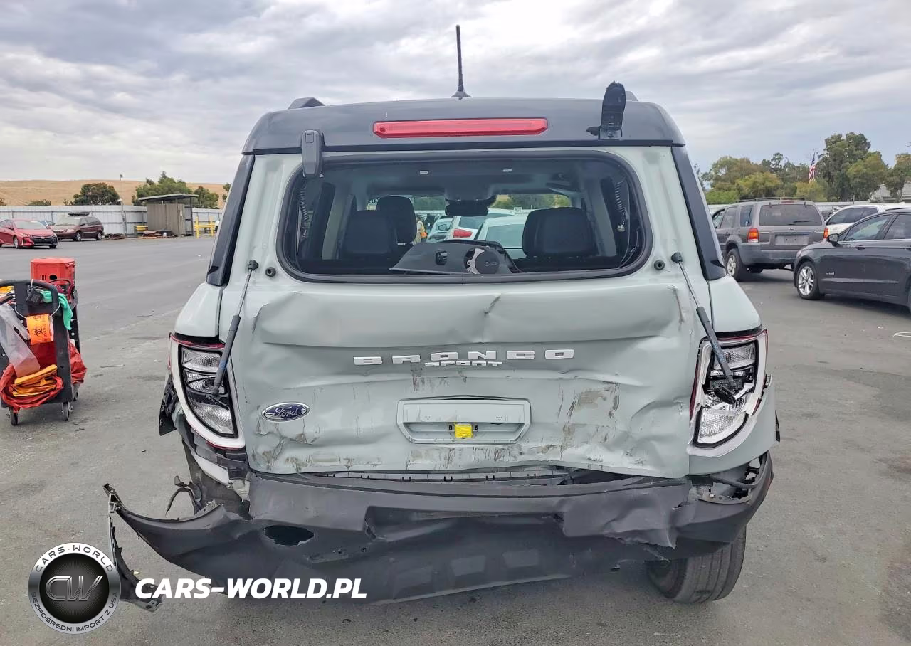 2022 Ford Bronco Sport Outer Banks VIN:3FMCR9C64NRD33411 - 6