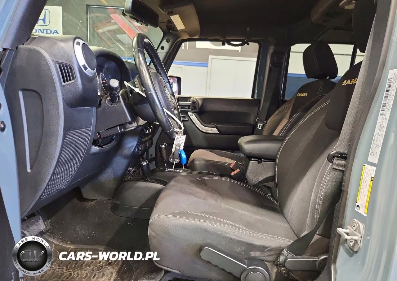 2015 Jeep Wrangler Unlimited Sahara VIN:1C4HJWEGXFL525874 - 7
