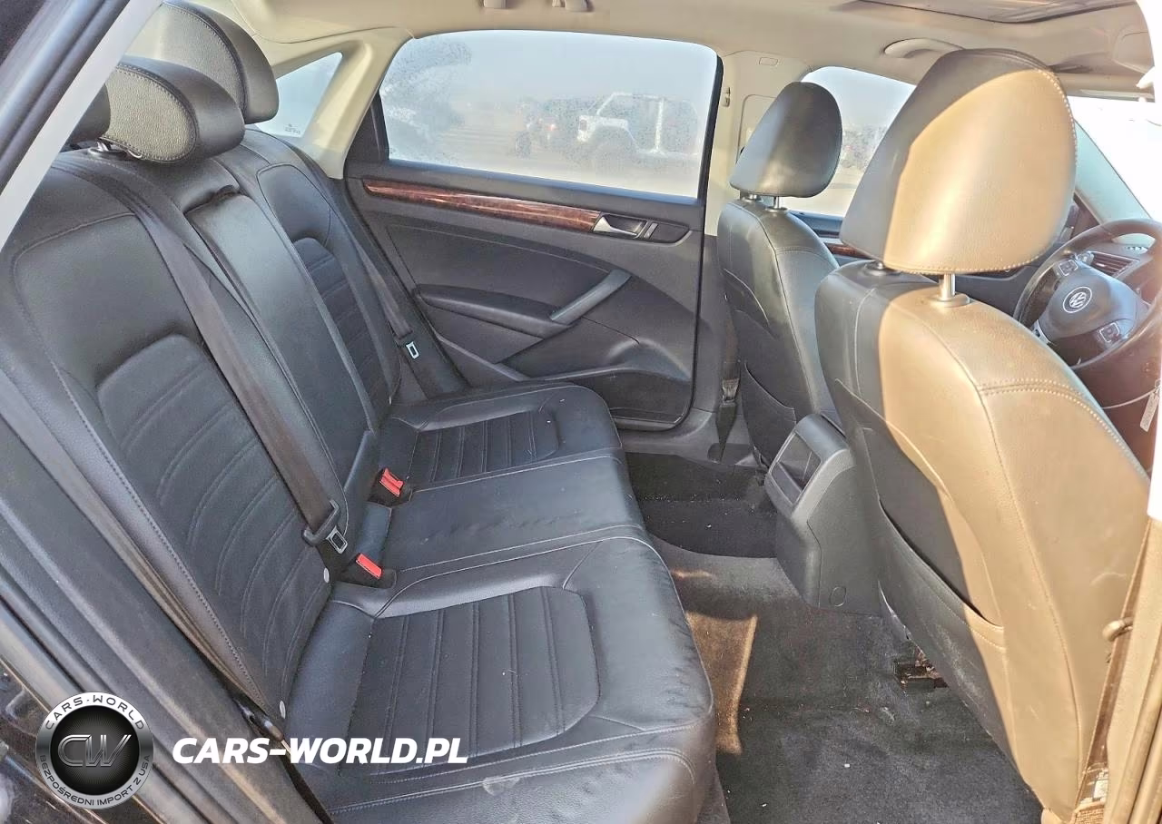 2012 Volkswagen Passat Sel VIN:1VWCP7A33CC023332 - 10