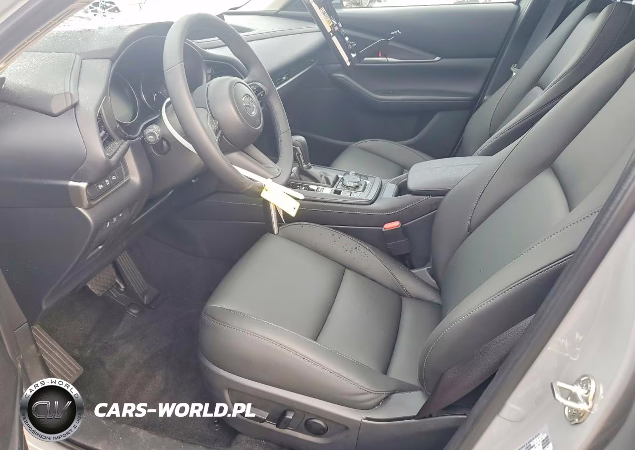 2026 Mazda Cx-30 Preferred VIN:3MVDMBCL5TM217308 - 7
