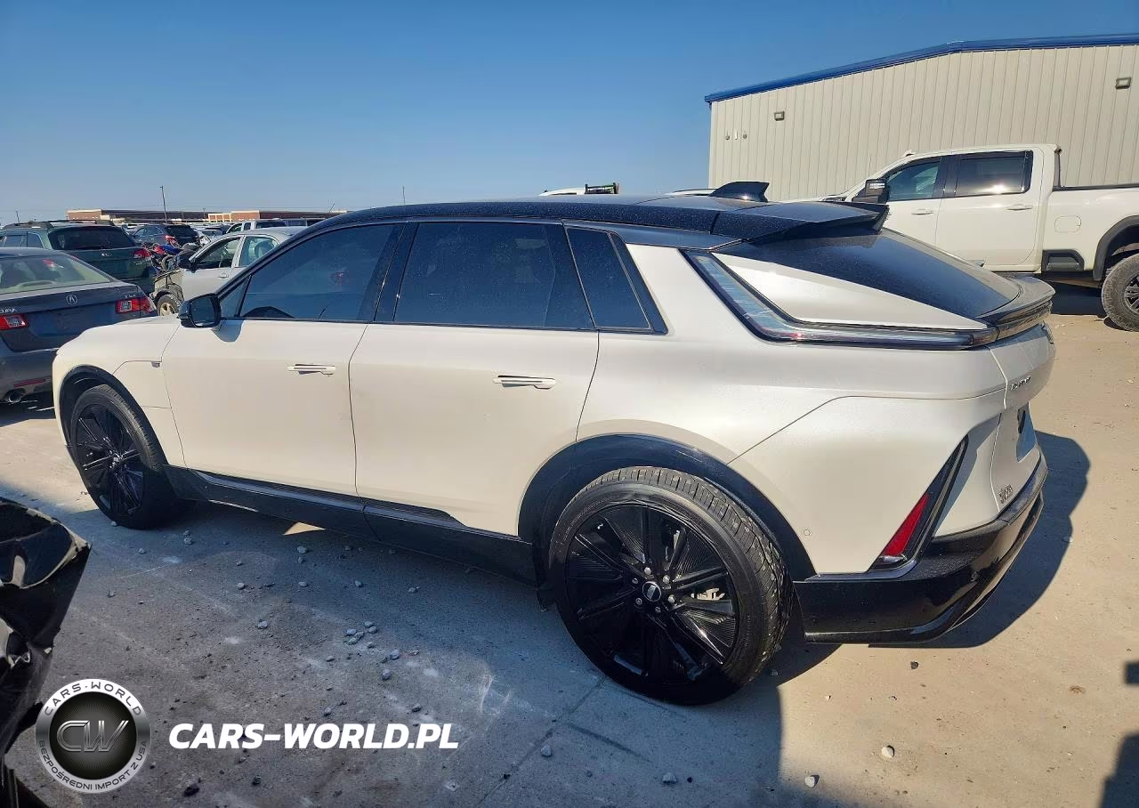 2024 Cadillac Lyriq Sport VIN:1GYKPWRK5RZ113750 - 2