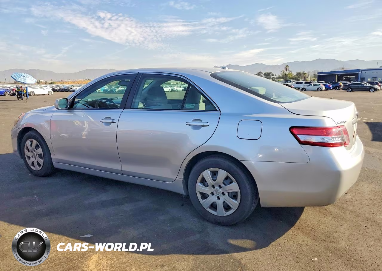 2010 Toyota Camry Le VIN:4T1BF3EK1AU052438 - 2